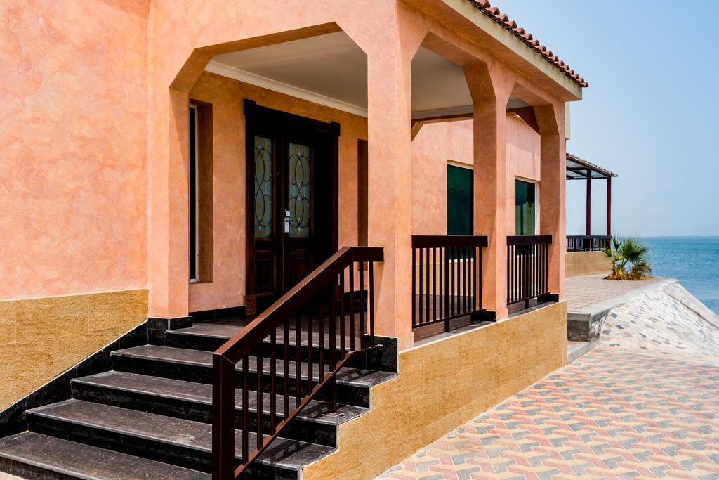 Flamingo Beach Hotel Umm al-Kuvajn Exteriér fotografie